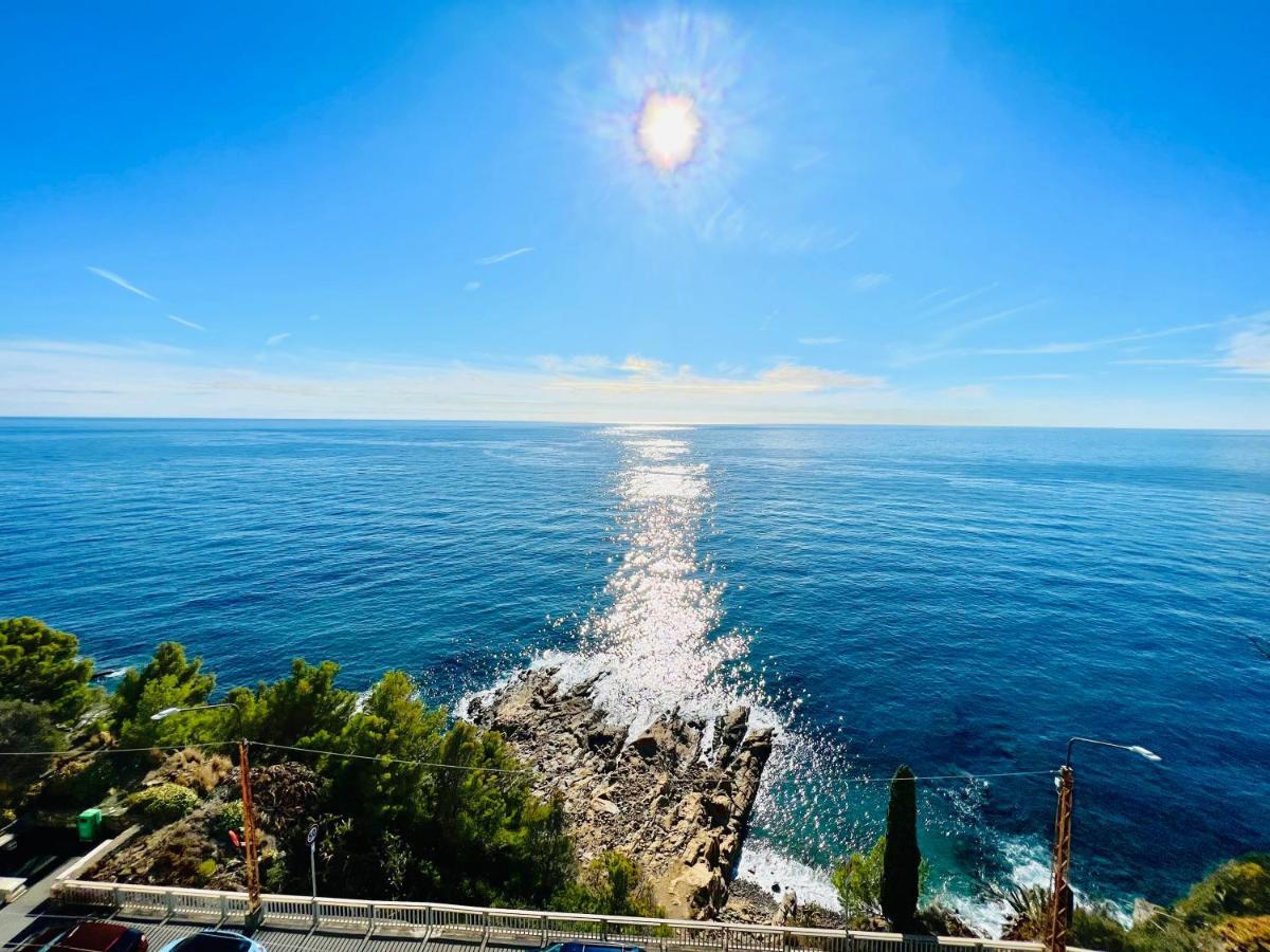 Suite Sunset 10 - Fronte Mare San Remo Extérieur photo