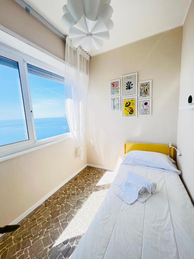 Suite Sunset 10 - Fronte Mare San Remo Extérieur photo